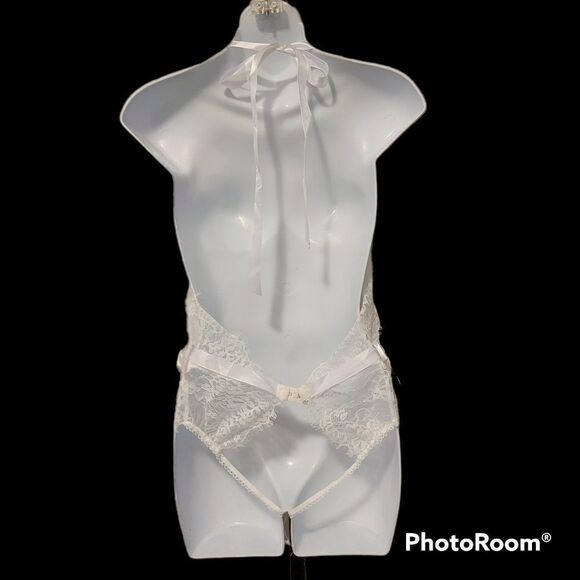 Brand new vintage white lace sleep wear - Picture 2 of 5